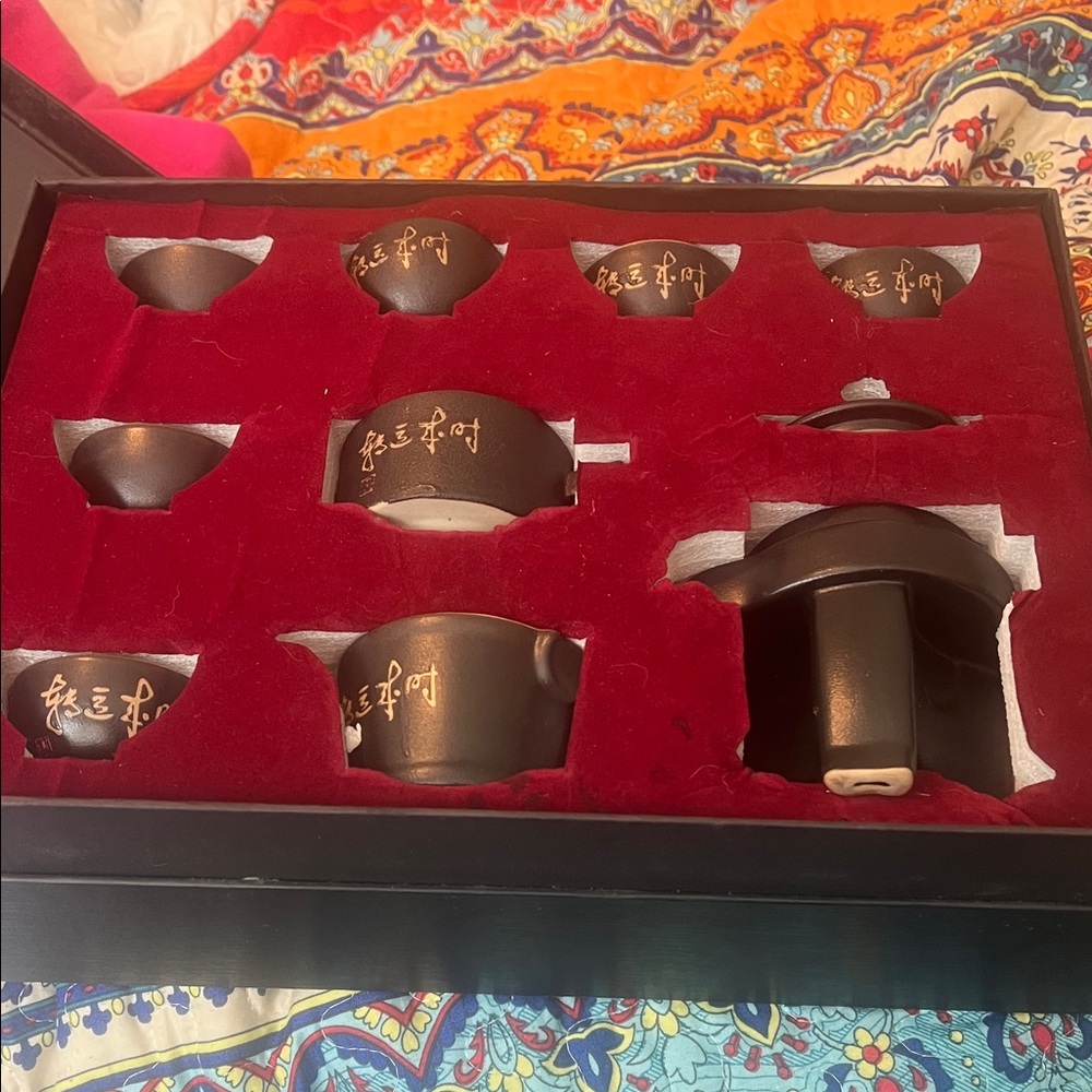 Black Ceramic Chinese Gongfu Tea Set with Gold Script - 8 Piece